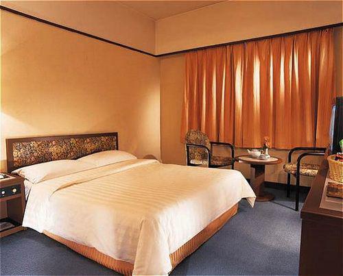 Gloria Inn Shenyang Buitenkant foto